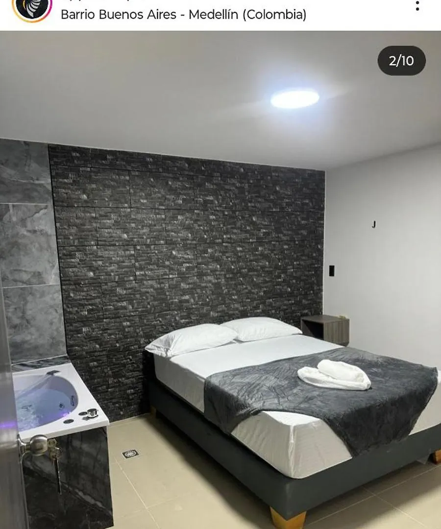 Format One Apartment Medellin 0*,