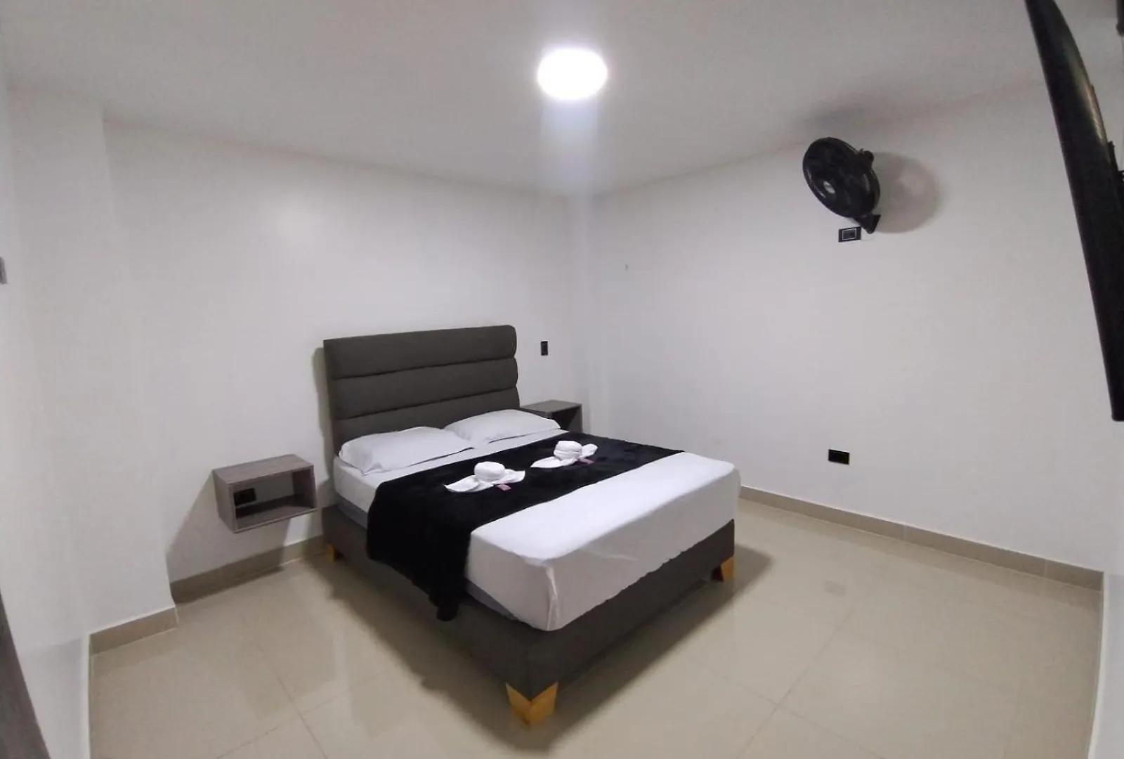 Format One Apartamento Medellín Quarto em Acomodações Particulares